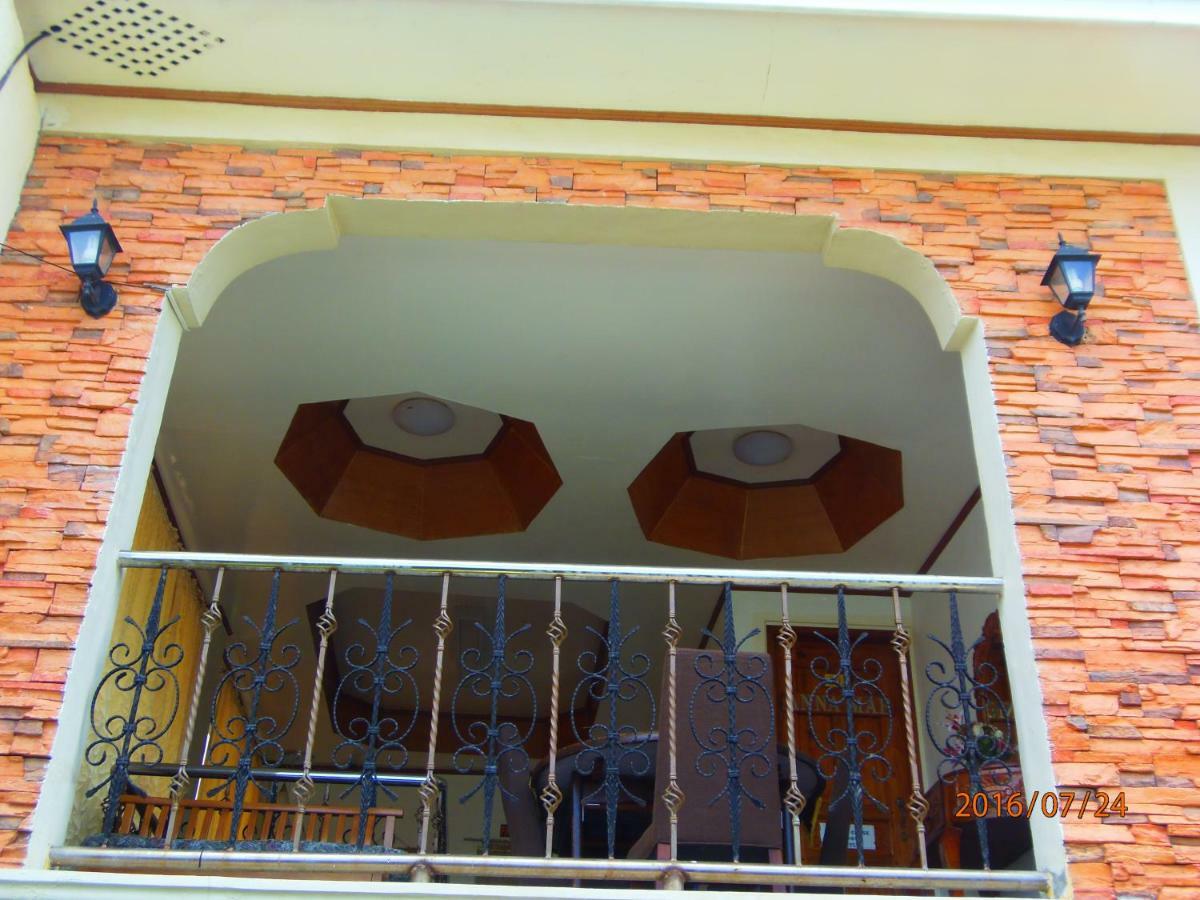 Palanca Guest House Coron Exterior photo